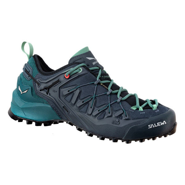 gore tex ladies shoes